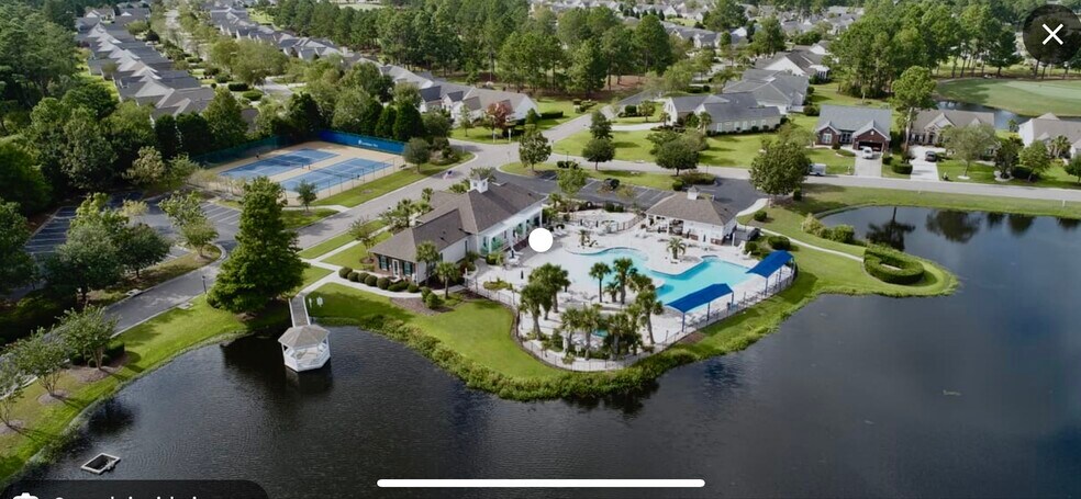Building Photo - 702 Troon Ct SW