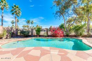 Building Photo - 1341 S 173rd Ln