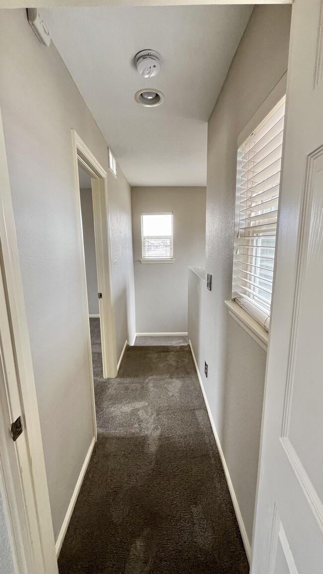 Building Photo - 11578 Fenwick Cir