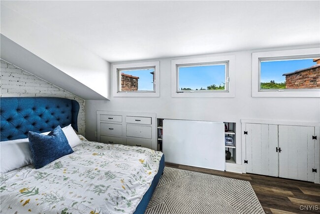 Building Photo - 38 E Genesee St