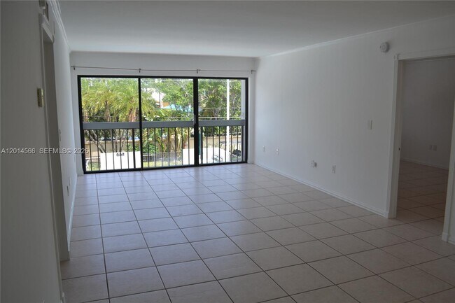 Building Photo - 255 Galen Dr