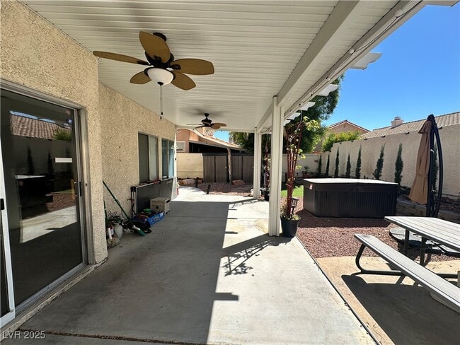 Building Photo - 8305 Bermuda Beach Dr