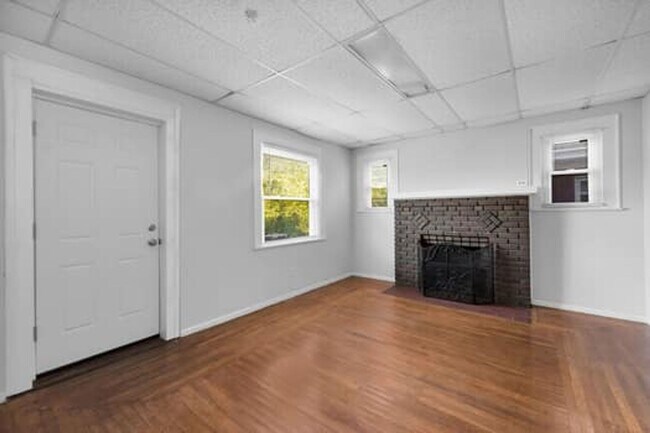Building Photo - 1026 Schiff Ave