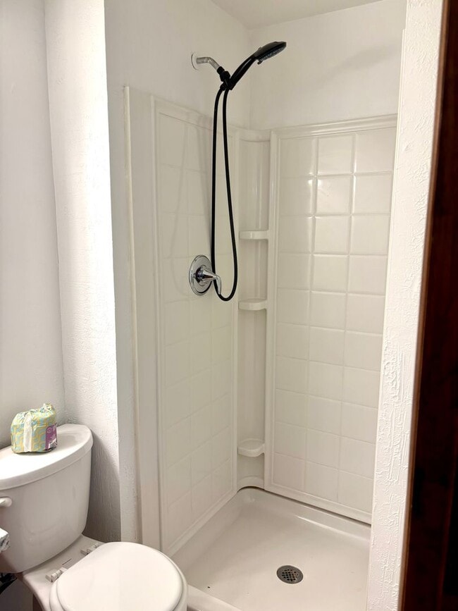 Building Photo - Remodeled 3bd 2ba ready for rent in Fox Hill neighborhood Aurora CO