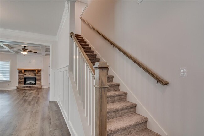 Building Photo - 528 Fermoy Ln