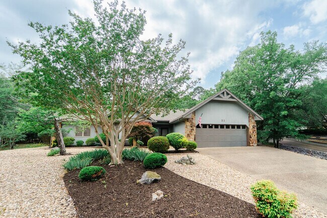 Building Photo - 3 Bed, 2 bath, in Hot Springs Village