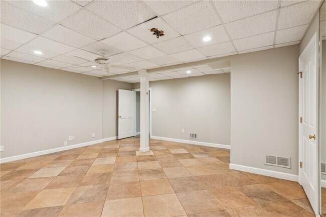 Building Photo - 6835 Polo Fields Pkwy