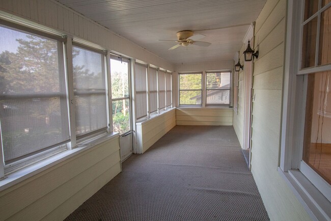 Building Photo - Beautiful 4 Bedroom House for Rent | 54th ...