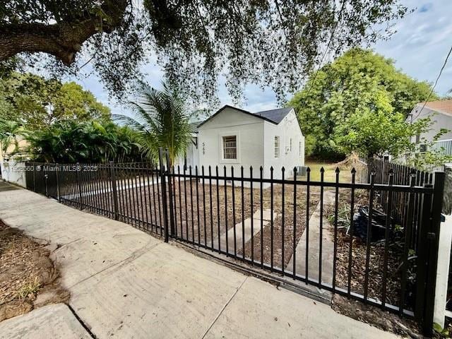 Building Photo - 569 NW 42nd St