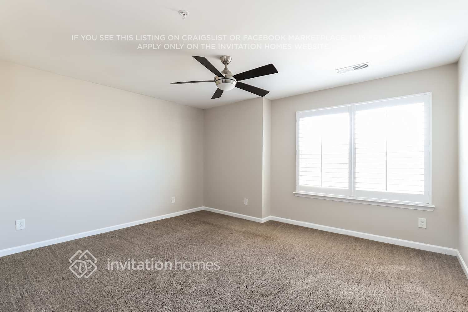 Building Photo - 3552 Village Enclave Ln