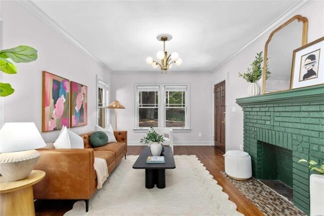 Building Photo - 987 Alloway Pl SE