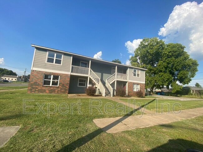 Building Photo - 1001 21st Street Ensley