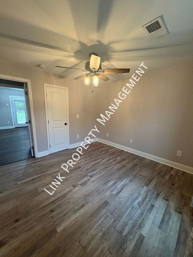 Building Photo - 8233 Harrison Bay Rd