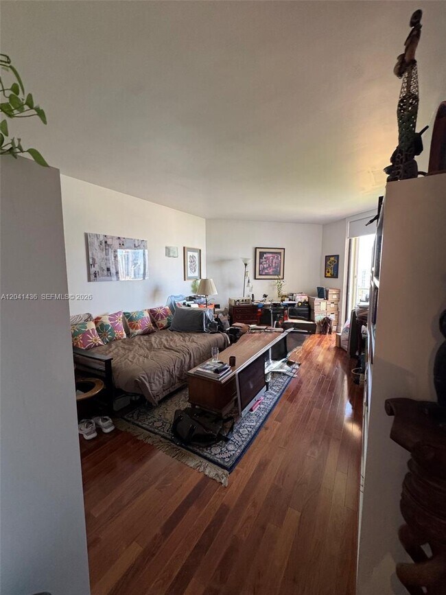 Building Photo - 19500 Turnberry Way