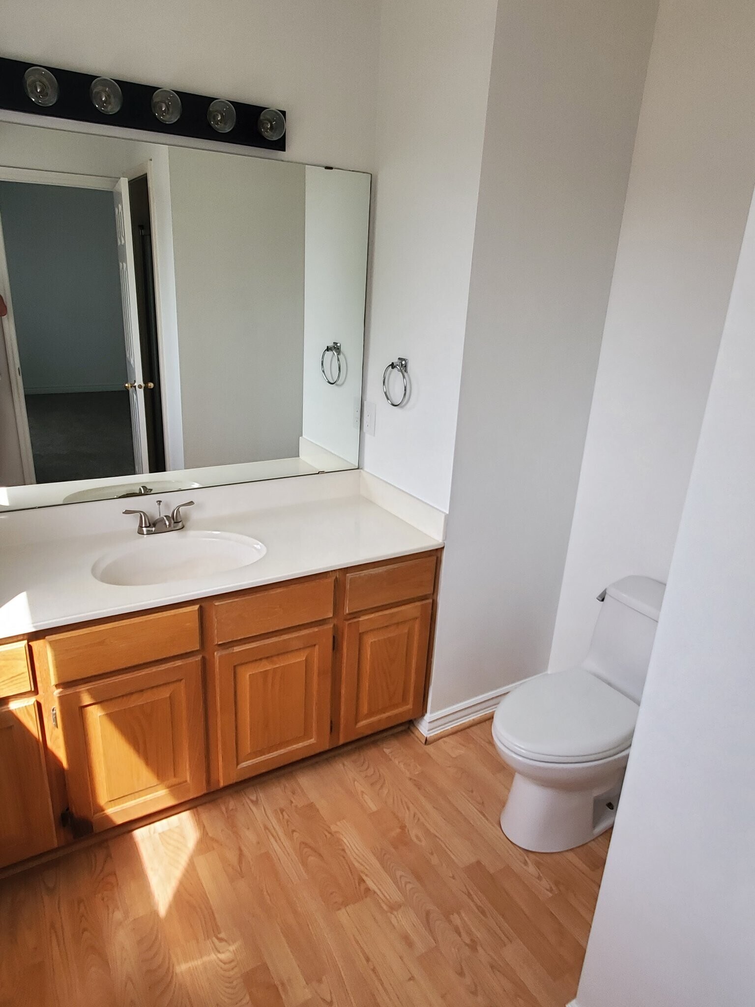 Building Photo - 4785 Dorilee Dr