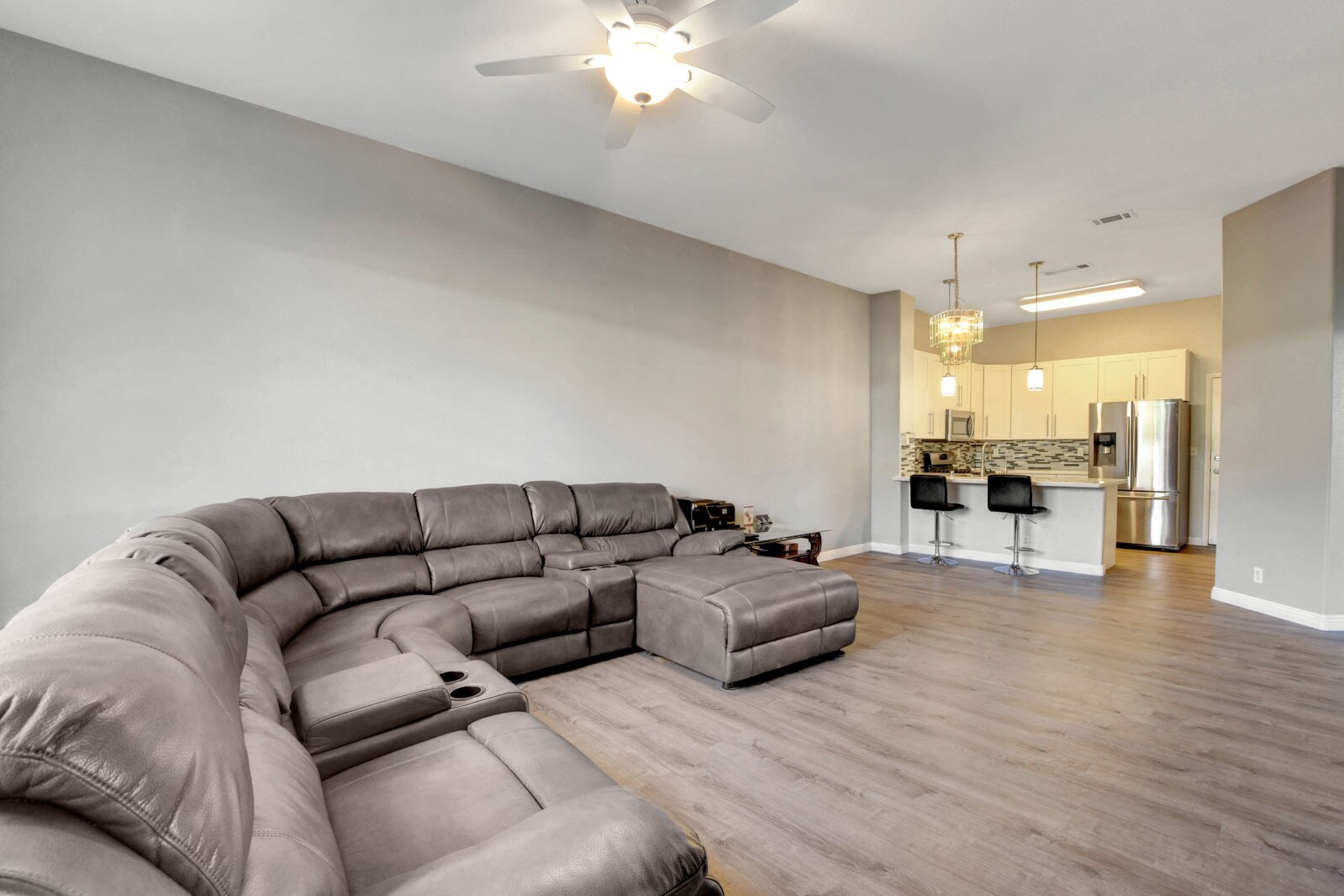 Building Photo - 2890 Red Rooster Ct