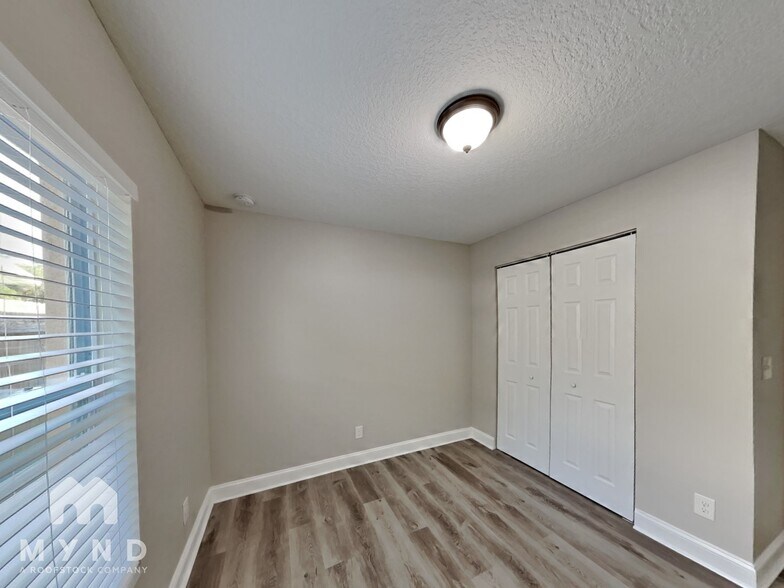 Building Photo - 4410 N 37th St