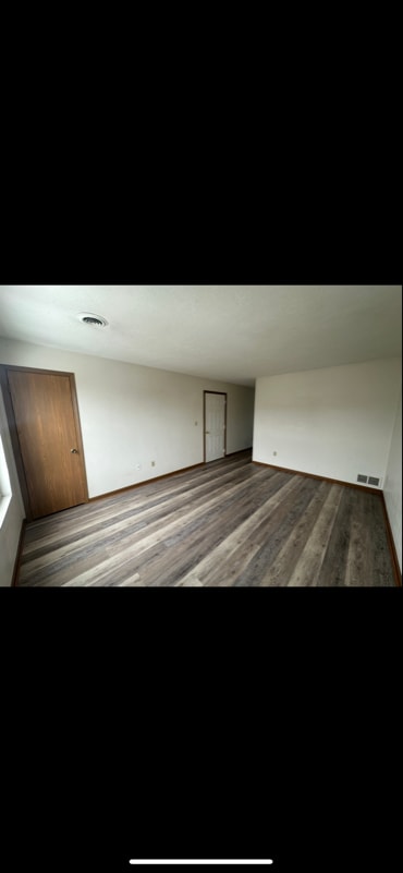 Building Photo - 262 3rd St