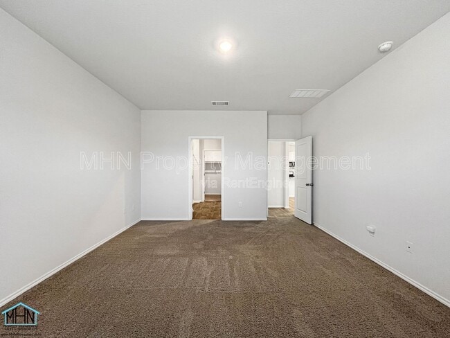 Building Photo - 4051 Basil Mdw