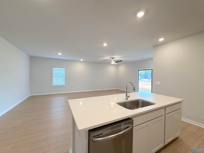 Building Photo - 203 Stockyard Cir