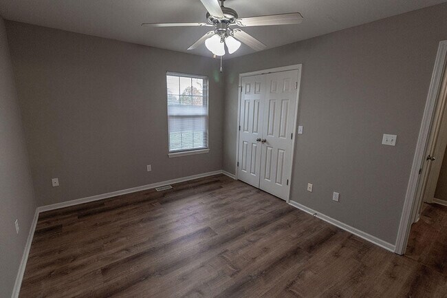 Building Photo - 4004 Snowy Owl Dr