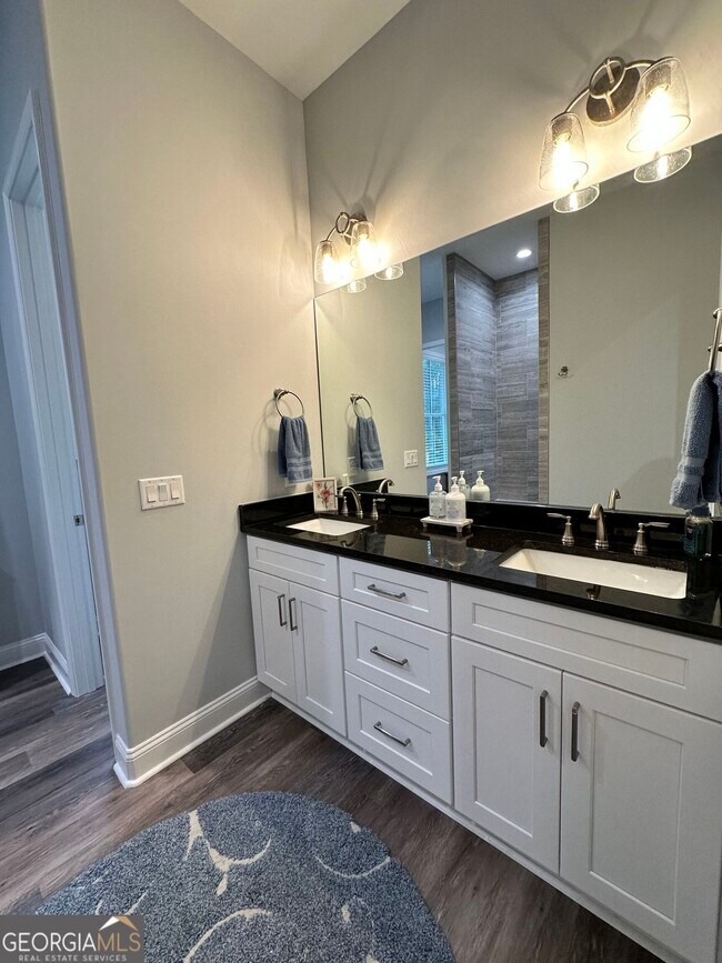 Building Photo - 112 Tacatacoru Ct