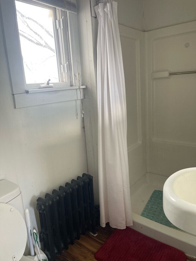 Building Photo - 29 Clinton Ave