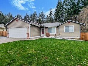 Building Photo - Custom & upgraded 3 bed, 2 bath rambler w/...