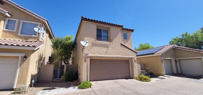 Building Photo - Beautiful Home in Summerlin
