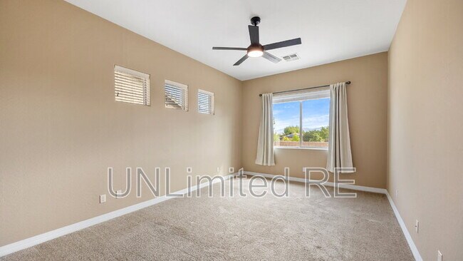 Building Photo - 5641 N Teaberry Ln