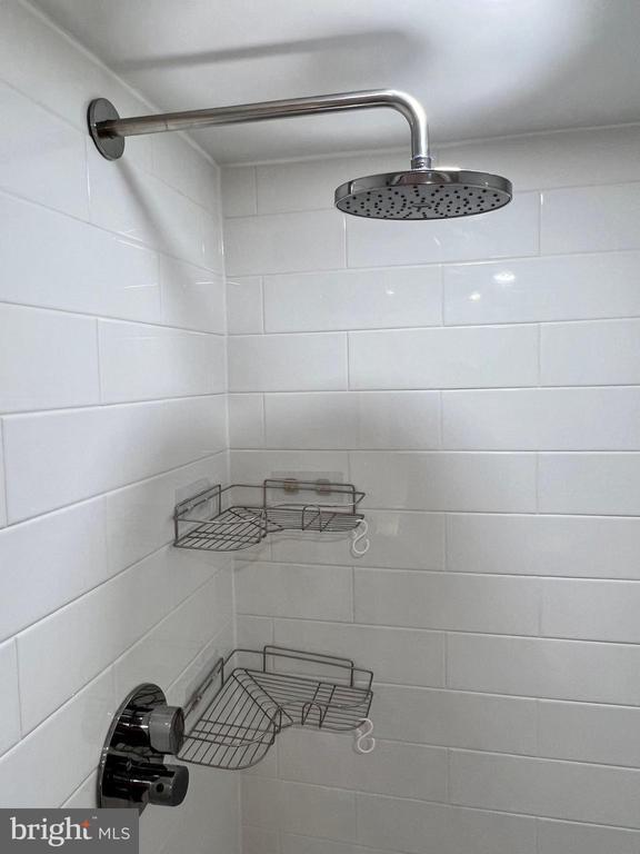 Building Photo - 118 Roberts Ln