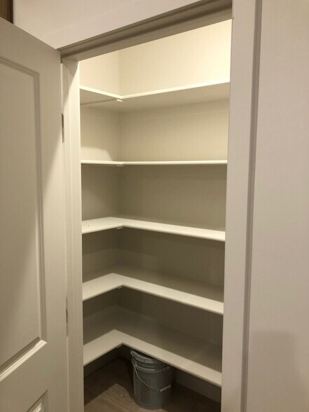 Building Photo - 4209 W Flight Park Ct