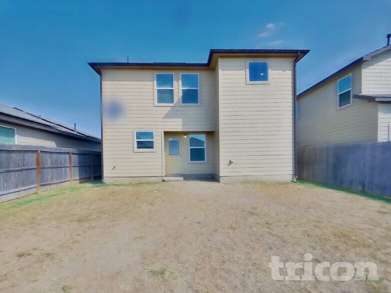 Building Photo - 3423 Stoney Bayou