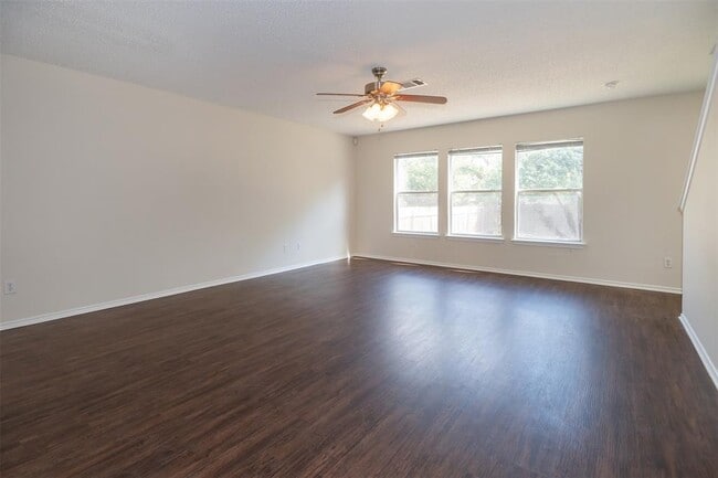 Building Photo - 2510 Stapleford Dr