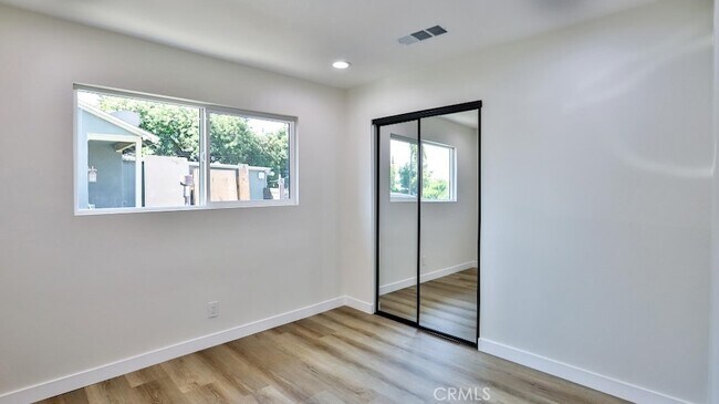 Building Photo - 247 S Date St E