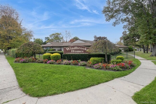 Building Photo - 138 Feller Dr