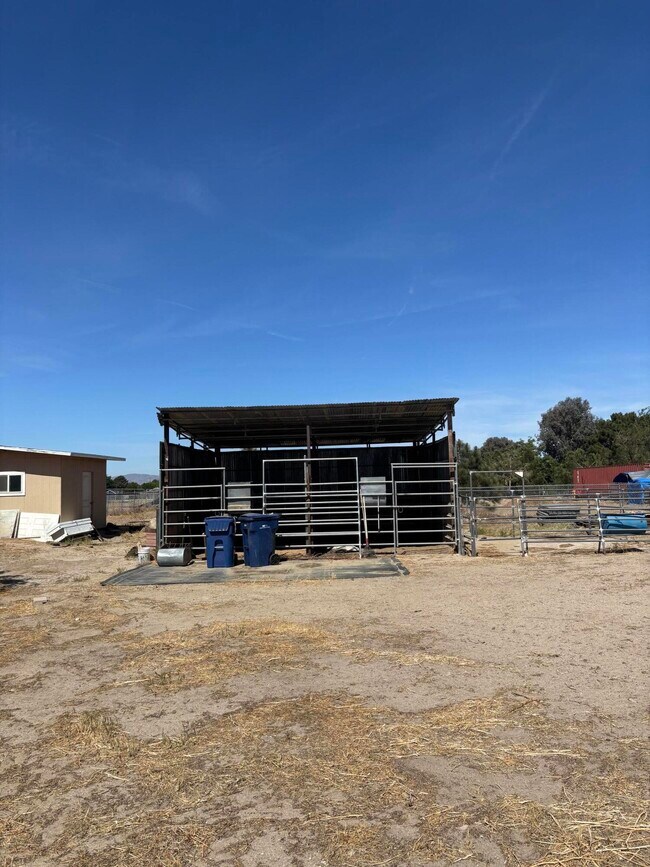 Building Photo - 10136 E Ave Q-10