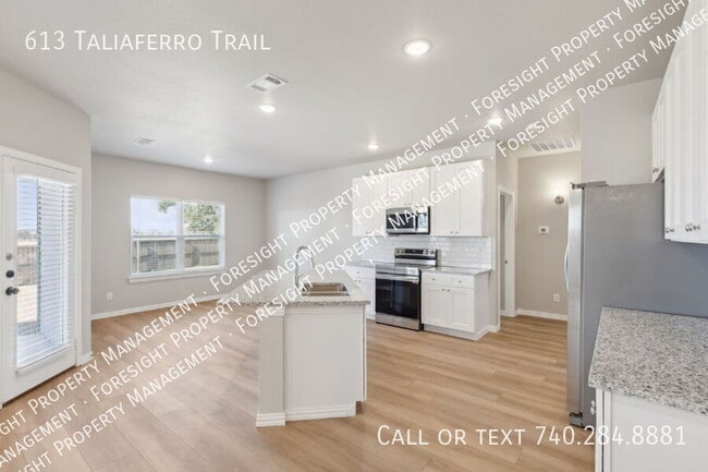 Building Photo - 613 Taliaferro Trl