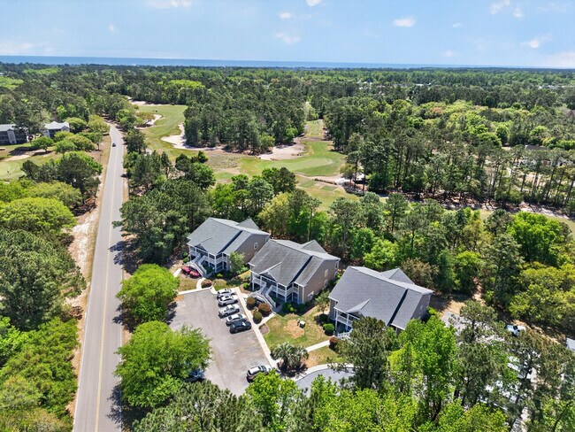 Building Photo - 641 Blue Stem Dr