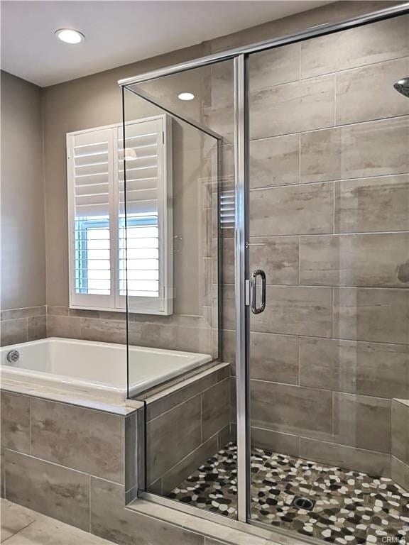 Building Photo - 206 Gaspar