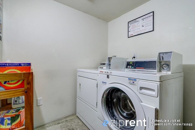 Building Photo - 1 br, 1 bath Condo - 728 Alabama St, San F...