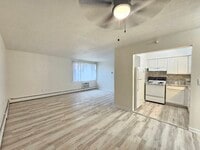 Building Photo - 1851 W 13 Mile Rd