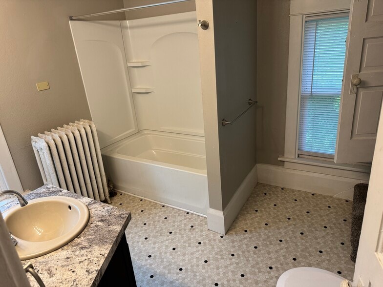 Bathroom - 1006 10th St N