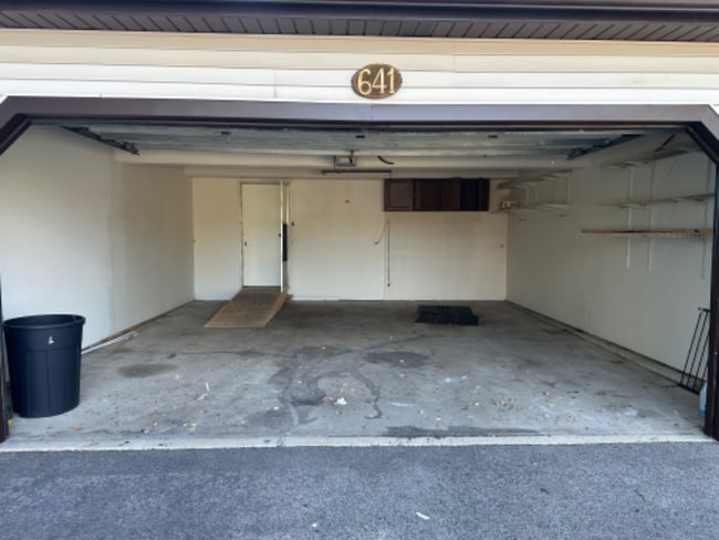Building Photo - 641 Wilbur Ct