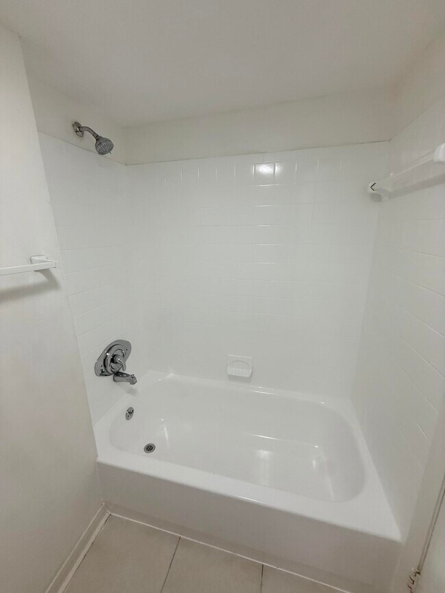 Building Photo - 3253 NW 104th Ave