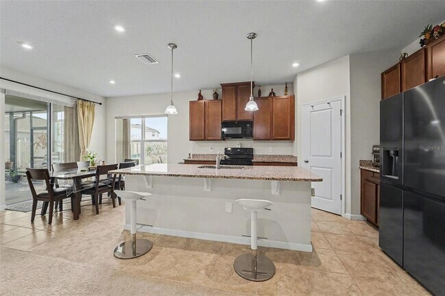 Building Photo - 10155 Gliding Eagle Wy