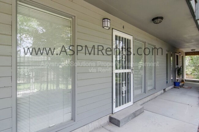 Building Photo - 2730 S 1100 E