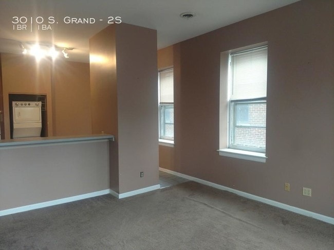 Building Photo - 1 bedroom in Saint Louis MO 63118
