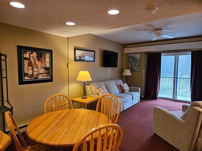 Building Photo - 48 Cooper Memorial Dr