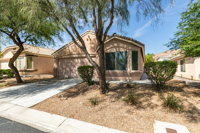 Building Photo - Beautiful 3 bedroom home near South Summerlin!